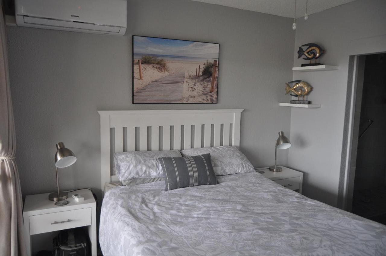 68 Laguna La Crete Appartement Uvongo Beach Buitenkant foto