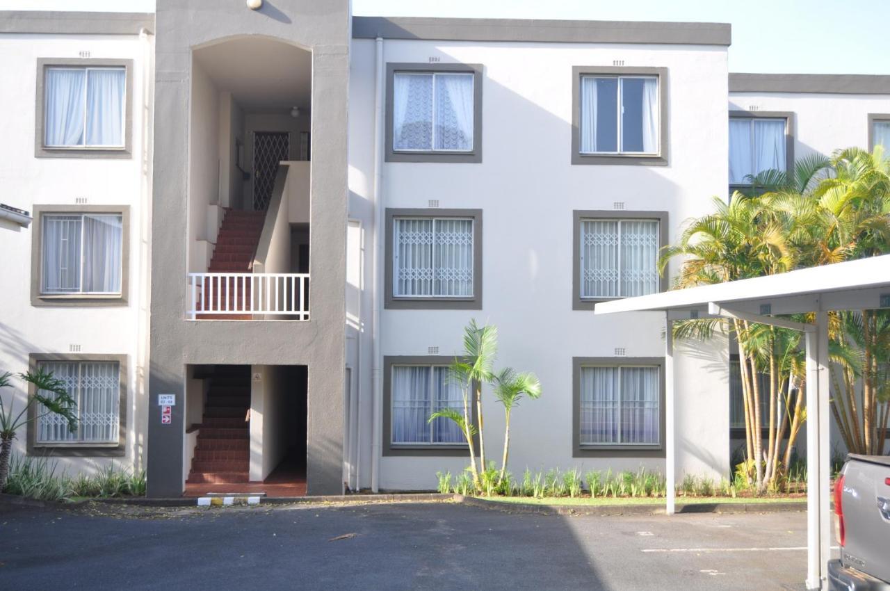 68 Laguna La Crete Appartement Uvongo Beach Buitenkant foto